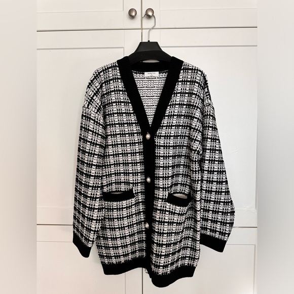 Aritzia Babaton Lacer Cardigan in Espace/ Black Overized Italian Merino Wool - Picture 2 of 5